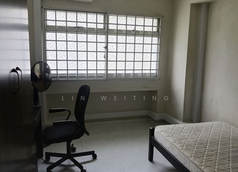 656 Jalan Tenaga, 656 Jalan Tenaga, Room Rental, 100 sqft, HDB Flat For Rent, by Lin weiting, 500231208 - Bedroom - PropertyGuru.com.sg
