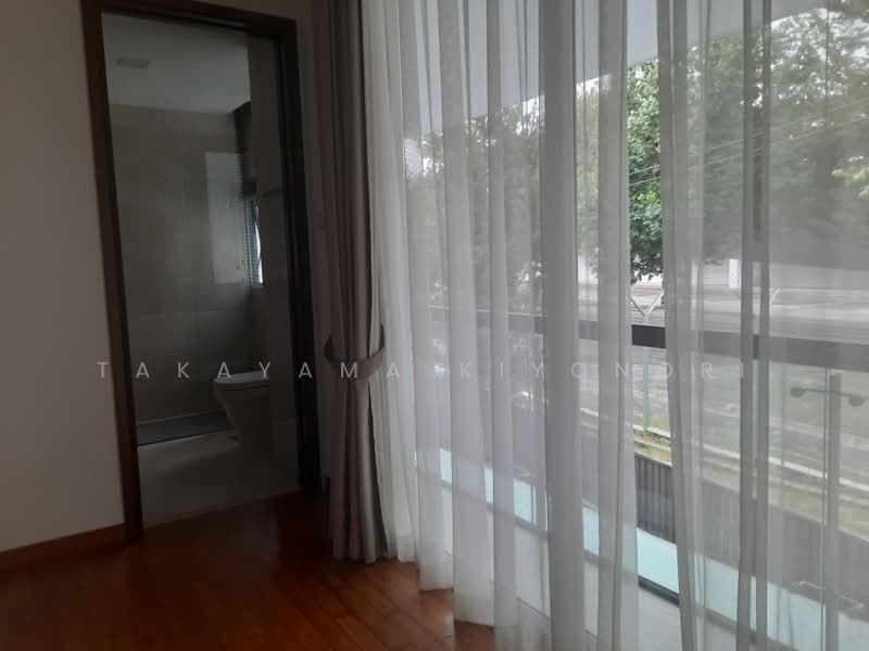 Toh Crescent Downtown East, Toh Crescent, 5 Bedrooms, 5,390 sqft, Semi-Detached House For Rent, by Takayama Kiyonori, 500231209 - Bathroom - PropertyGuru.com.sg