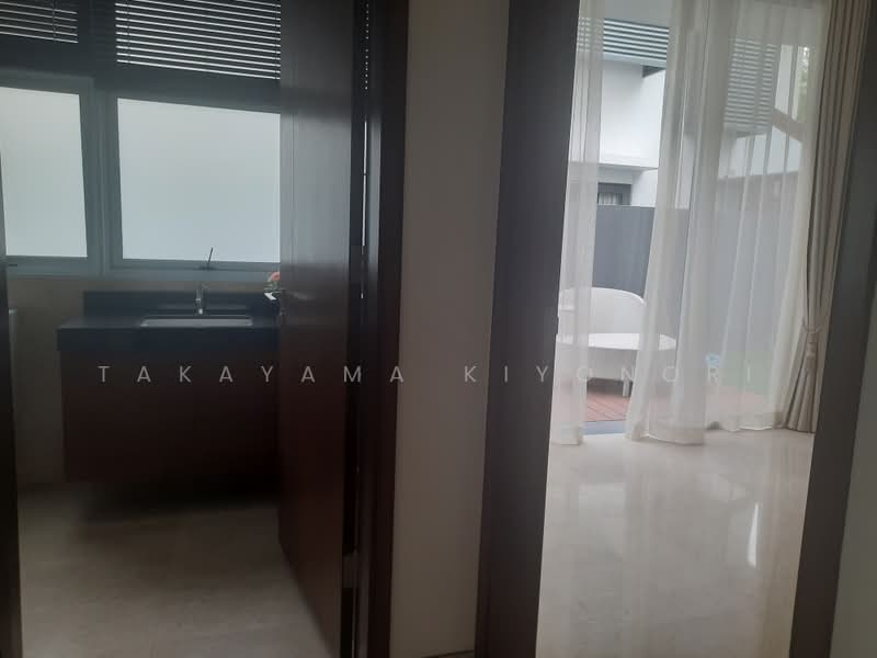 Toh Crescent Downtown East, Toh Crescent, 5 Bedrooms, 5,390 sqft, Semi-Detached House For Rent, by Takayama Kiyonori, 500231209 - Bathroom - PropertyGuru.com.sg