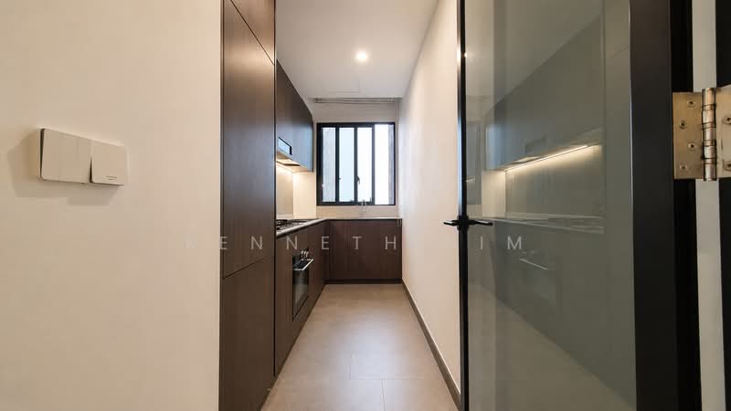 Midtown Modern, 16 Tan Quee Lan Street, 3 Bedrooms, 1,066 sqft, Condominium For Rent, by Kenneth Sim, 500231215 - Kitchen - PropertyGuru.com.sg