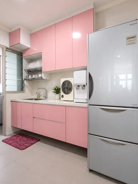 215A Compassvale Drive, 215A Compassvale Drive, 2 Bedrooms, 732 sqft, HDB Flat For Sale, by Gabriel Koon, 500231224 - Kitchen - PropertyGuru.com.sg