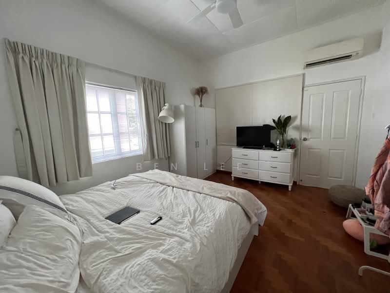 Shamrock Park, Namly Drive, 4 Bedrooms, 3,500 sqft, Semi-Detached House For Rent, by Ben Lee, 500231225 - Bedroom - PropertyGuru.com.sg