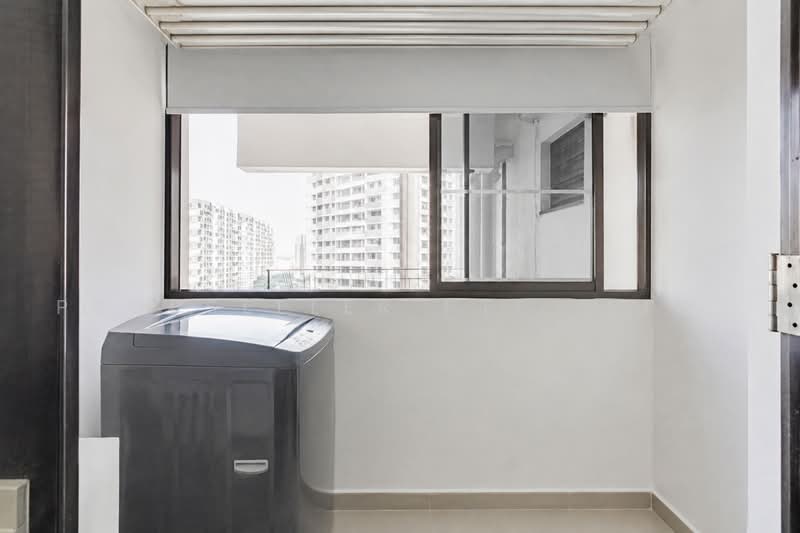 471C Fernvale Street, 471C Fernvale Street, 2 Bedrooms, 732 sqft, HDB Flat For Sale, by Aileen Chew, 500231228 - Balcony - PropertyGuru.com.sg