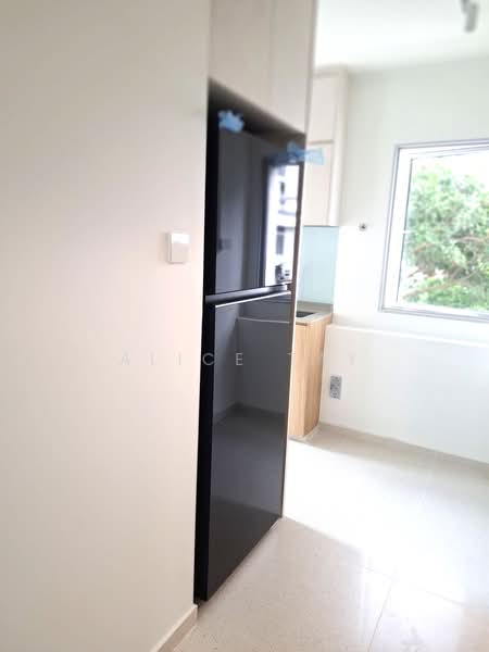 663 Jalan Damai, 663 Jalan Damai, Room Rental, 110 sqft, HDB Flat For Rent, by Alice Tay, 500231243 - Kitchen - PropertyGuru.com.sg