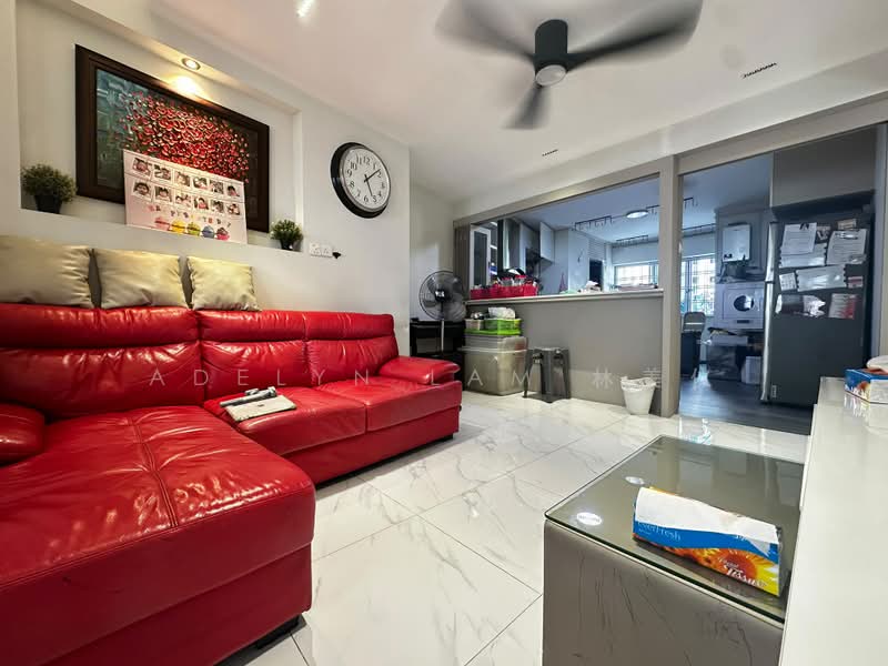340 Choa Chu Kang Loop, 340 Choa Chu Kang Loop, 3 Bedrooms, 1,151 sqft, HDB Flat For Sale, by Adelyn Lam 林美仪, 500231255 - Living Room - PropertyGuru.com.sg