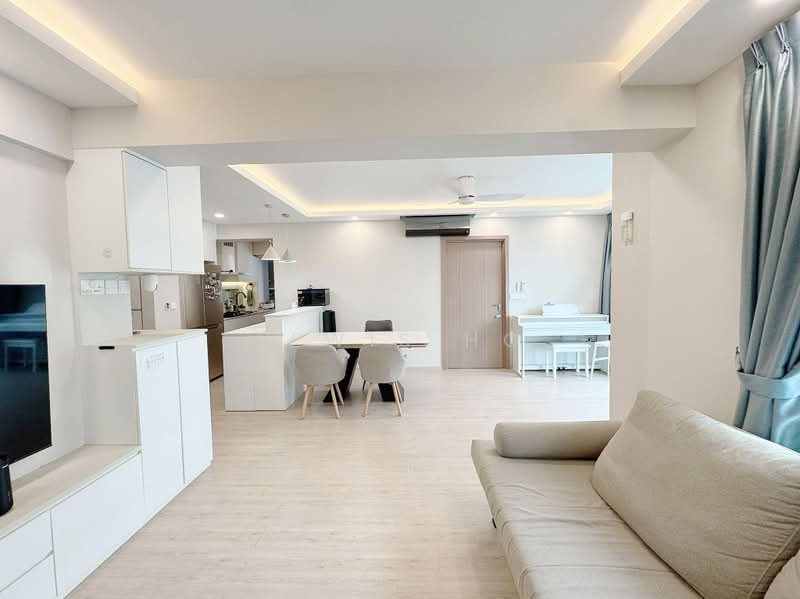 419D Northshore Drive, 419D Northshore Drive, 3 Bedrooms, 1,011 sqft, HDB Flat For Sale, by Lewis Ho, 500231261 - Living Room - PropertyGuru.com.sg