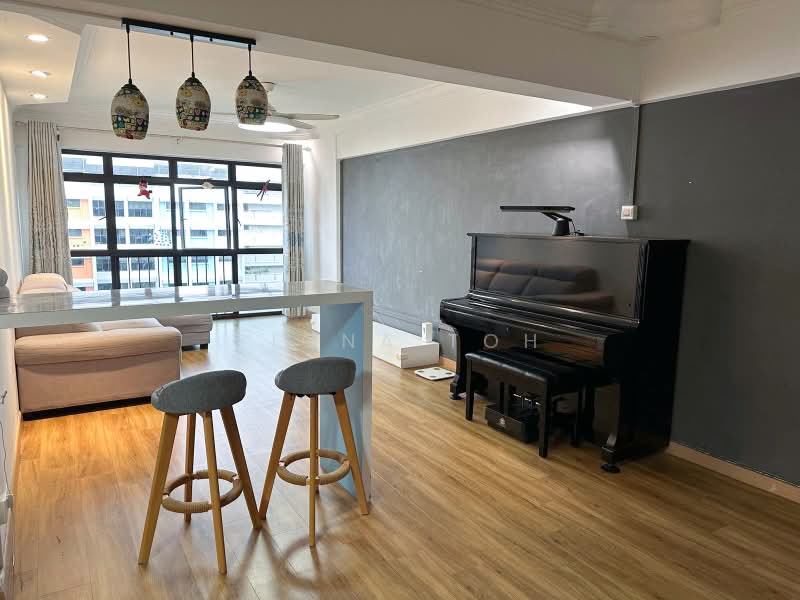 524 Woodlands Drive 14, 524 Woodlands Drive 14, Admiralty / Woodlands, 4 Bedrooms, 1,356 sqft, HDB Flat For Sale, by Fiona Toh, 500231264 - Living Room - PropertyGuru.com.sg