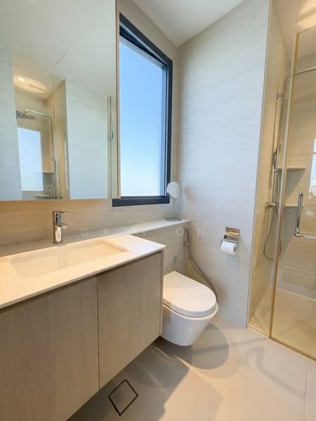 Casa Al Mare, 75 Jalan Loyang Besar, 3 Bedrooms, 1,098 sqft, Apartment For Sale, by Gary Ong, 500231267 - Bathroom - PropertyGuru.com.sg