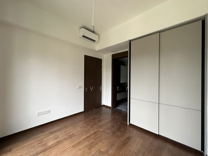 Parksuites, 18 Holland Grove Road, 2 Bedrooms, 1,098 sqft, Condominium For Sale, by Steve Tan, 500231274 - Interior - PropertyGuru.com.sg