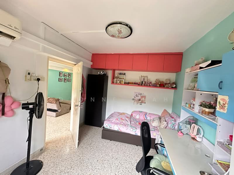 60 Telok Blangah Heights, 60 Telok Blangah Heights, 3 Bedrooms, 871 sqft, HDB Flat For Sale, by Dionne Seah, 500231277 - Bedroom - PropertyGuru.com.sg