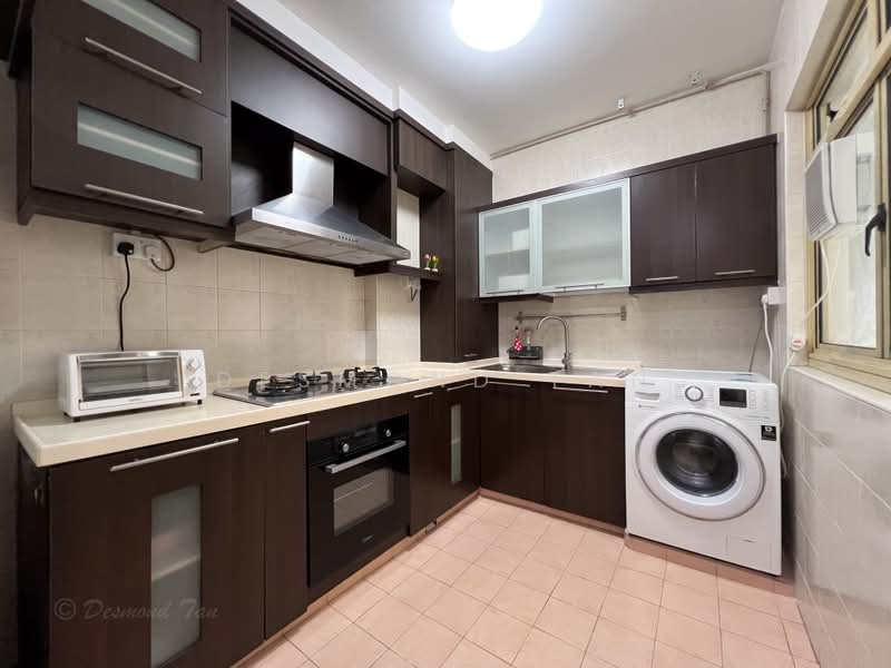 116 Edgefield Plains, 116 Edgefield Plains, 4 Bedrooms, 1,399 sqft, HDB Flat For Rent, by Desmond Tan, 500231291 - Kitchen - PropertyGuru.com.sg