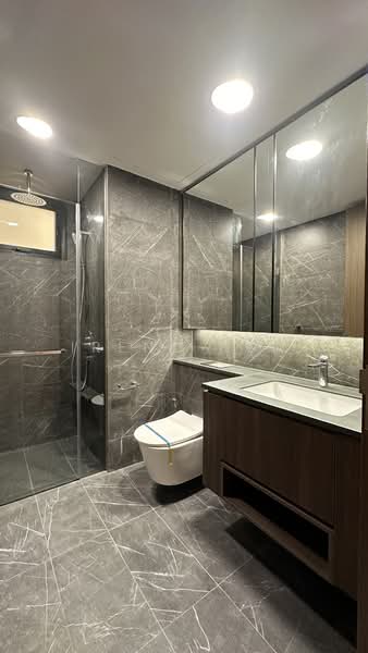 Kopar At Newton, 4 Makeway Avenue, 3 Bedrooms, 1,098 sqft, Condominium For Sale, by Irene Pok, 500231298 - Bathroom - PropertyGuru.com.sg