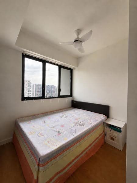 Grandeur Park Residences, 1 Bedok South Avenue 3, Bedok / Upper East Coast, 2 Bedrooms, 560 sqft, Condominium For Sale, by Annette Ang, 500231300 - Bedroom - PropertyGuru.com.sg