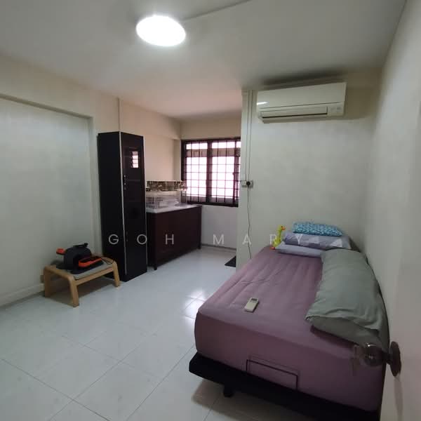 435 Choa Chu Kang Avenue 4, 435 Choa Chu Kang Avenue 4, 4 Bedrooms, 1,119 sqft, HDB Flat For Sale, by Goh Mary, 500231310 - Bedroom - PropertyGuru.com.sg