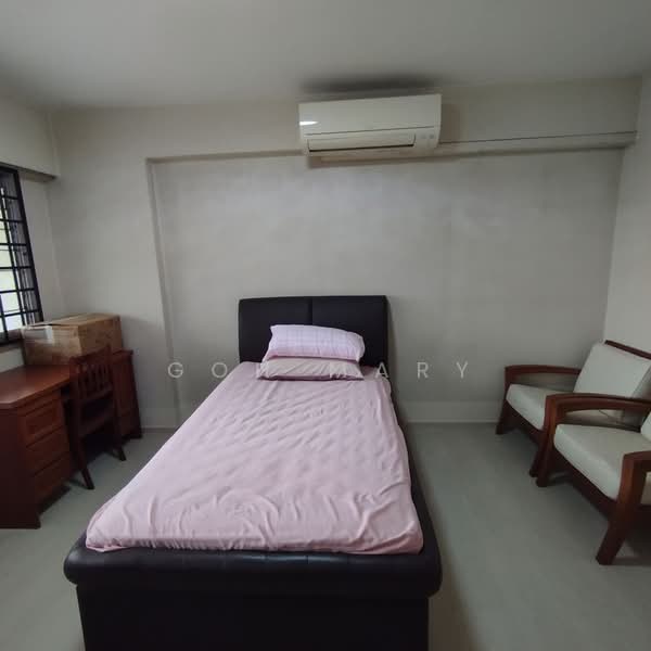 435 Choa Chu Kang Avenue 4, 435 Choa Chu Kang Avenue 4, 4 Bedrooms, 1,119 sqft, HDB Flat For Sale, by Goh Mary, 500231310 - Bedroom - PropertyGuru.com.sg