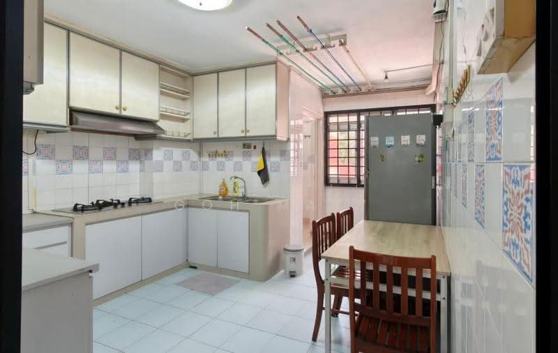 435 Choa Chu Kang Avenue 4, 435 Choa Chu Kang Avenue 4, Dairy Farm / Bukit Panjang / Choa Chu Kang, 3 Bedrooms, 1,119 sqft, HDB Flat For Sale, by Goh Mary, 500231310 - Kitchen - PropertyGuru.com.sg