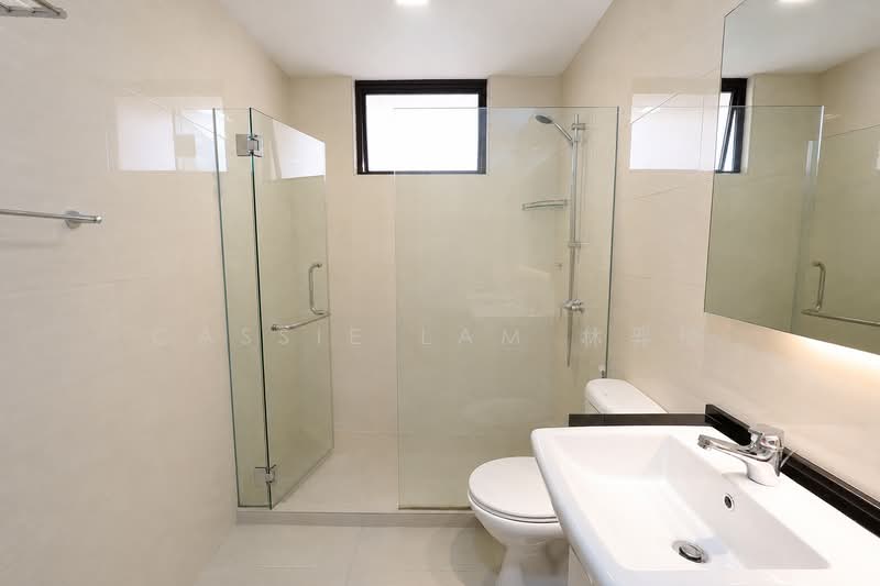 Yong An Park, 325 River Valley Road, 3 Bedrooms, 1,765 sqft, Condominium For Sale, by Cassie Lam 林羿伶, 500231315 - Bathroom - PropertyGuru.com.sg