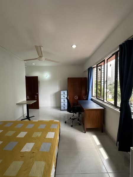 Balmoral Luck, 6 Balmoral Road, Room Rental, 220 sqft, Apartment For Rent, by Kathy Nguyen, 500231316 - Bedroom - PropertyGuru.com.sg