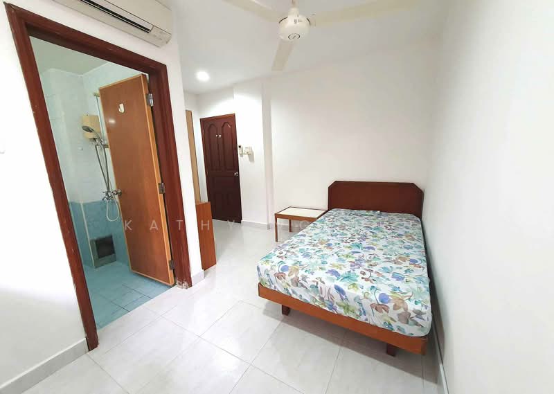 Balmoral Luck, 6 Balmoral Road, Tanglin / Holland / Bukit Timah, Room Rental, 190 sqft, Apartment For Rent, by Kathy Nguyen, 500231316 - Bedroom - PropertyGuru.com.sg