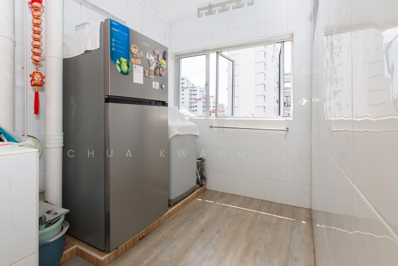 534 Jelapang Road, 534 Jelapang Road, 3 Bedrooms, 1,087 sqft, HDB Flat For Sale, by Chua Kwang Hao, 500231329 - Kitchen - PropertyGuru.com.sg