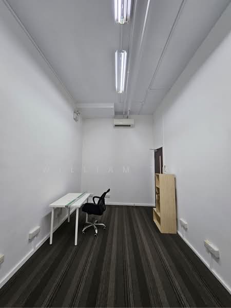 Midview City, 40 Sin Ming Lane, 1,496 sqft, Light Industrial (B1) For Sale, by William Tay, 500231331 - CommercialGuru.com.sg