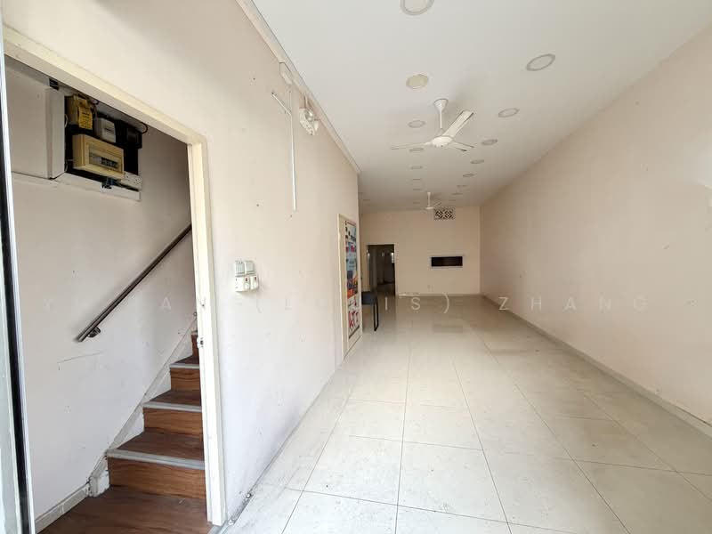 Rowell Road (Farrer Park), Farrer Park / Serangoon Rd, 1,106 sqft, Shop / Shophouse For Sale, by Yi Ran (Louis) Zhang, 500231335 - Interior - CommercialGuru.com.sg