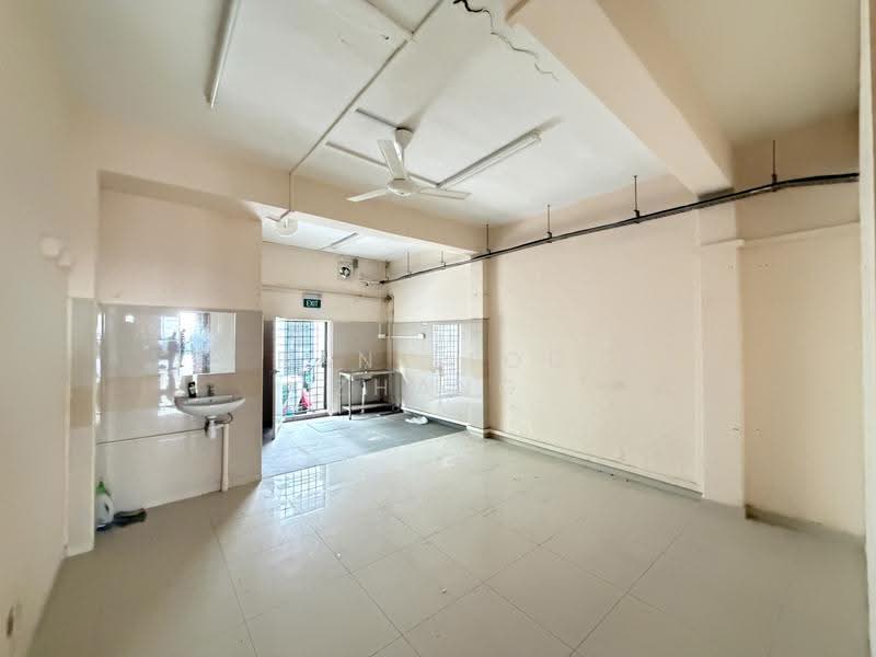 Rowell Road (Farrer Park), Farrer Park / Serangoon Rd, 1,106 sqft, Shop / Shophouse For Sale, by Yi Ran (Louis) Zhang, 500231335 - Interior - CommercialGuru.com.sg
