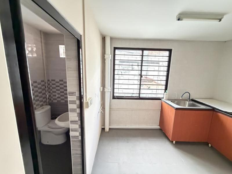 Rowell Road (Farrer Park), Farrer Park / Serangoon Rd, 1,106 sqft, Shop / Shophouse For Sale, by Yi Ran (Louis) Zhang, 500231335 - CommercialGuru.com.sg