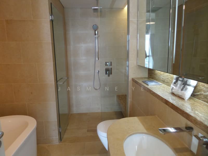 DUO Residences, 1 Fraser Street, 3 Bedrooms, 1,722 sqft, Apartment For Sale, by Jasmine Ye, 500231336 - Bathroom - PropertyGuru.com.sg