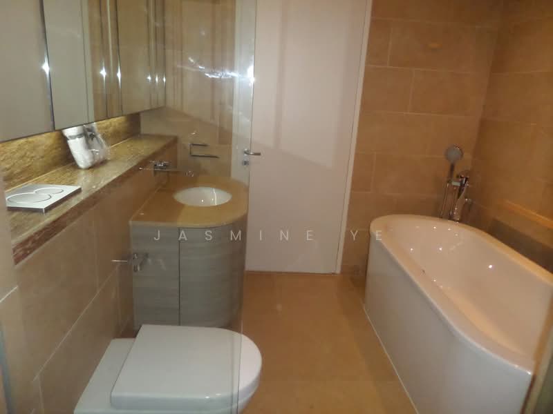 DUO Residences, 1 Fraser Street, 3 Bedrooms, 1,722 sqft, Apartment For Sale, by Jasmine Ye, 500231336 - Bathroom - PropertyGuru.com.sg