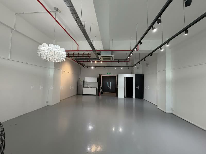 Primz Bizhub, 21 Woodlands Close singapore, 1,206 sqft, Light Industrial (B1) For Sale, by Phang Yong Hock, 500231351 - Interior - CommercialGuru.com.sg