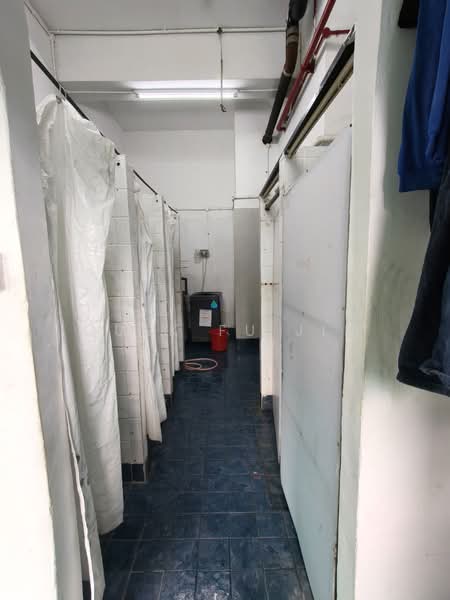 Multi-Storey B2 Factory for Sale in Woodlands with Dorm, , 11,485 sqft, Factory / Workshop (B2) For Sale, by Quek Fu Jin, 500231359 - Bathroom - CommercialGuru.com.sg