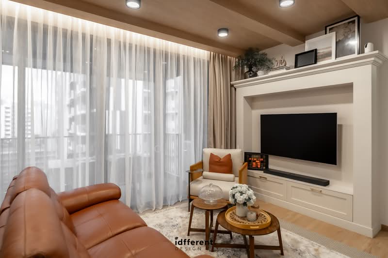La Fiesta, 52 Sengkang Square, 4 Bedrooms, 1,098 sqft, Condominium For Sale, by Joel Li, 500231366 - Living Room - PropertyGuru.com.sg