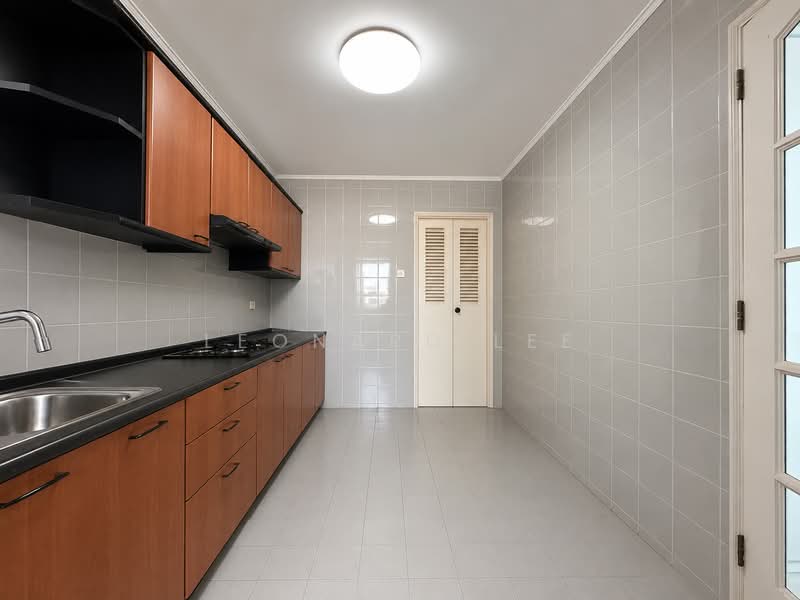 Crescendo Park, 6 Jalan Tua Kong, 3 Bedrooms, 1,711 sqft, Condominium For Sale, by Leonard Lee, 500231371 - Kitchen - PropertyGuru.com.sg