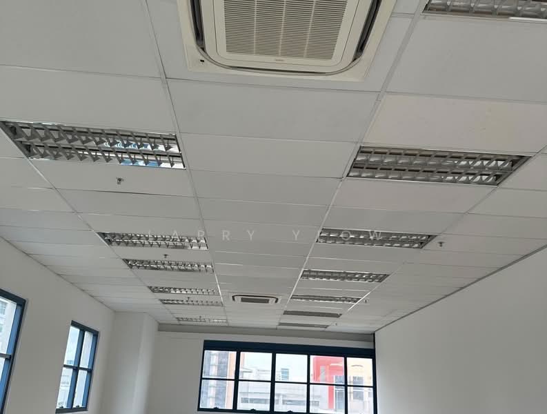 Ubi Techpark, 10 Ubi Crescent, 1,100 sqft, Light Industrial (B1) For Rent, by Larry Yeow, 500231376 - Interior - CommercialGuru.com.sg