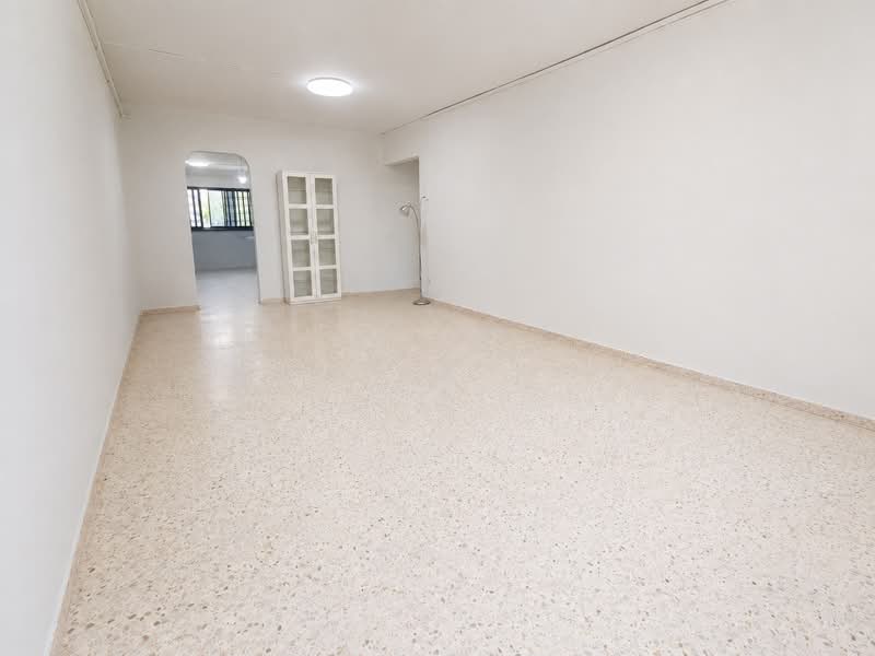457 Jurong West Street 41, 457 Jurong West Street 41, 3 Bedrooms, 1,141 sqft, HDB Flat For Rent, by Angela Lau, 500231377 - Living Room - PropertyGuru.com.sg