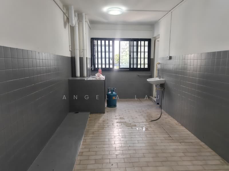 457 Jurong West Street 41, 457 Jurong West Street 41, 3 Bedrooms, 1,141 sqft, HDB Flat For Rent, by Angela Lau, 500231377 - Kitchen - PropertyGuru.com.sg