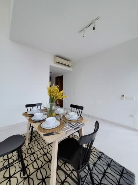 Altez, 16 Enggor Street, 3 Bedrooms, 1,561 sqft, Condominium For Sale, by Sally Ong, 500231384 - Dining Room - PropertyGuru.com.sg