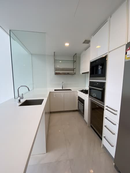 Altez, 16 Enggor Street, 3 Bedrooms, 1,561 sqft, Condominium For Sale, by Sally Ong, 500231384 - Kitchen - PropertyGuru.com.sg