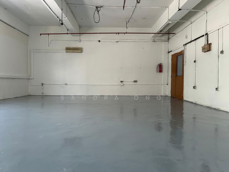 Alpha Building, 45 Kallang Pudding Road, Macpherson / Potong Pasir, 711 sqft, Light Industrial (B1) For Rent, by Sandra Ong, 500231387 - Interior - CommercialGuru.com.sg