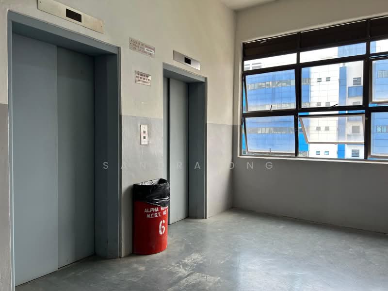 Alpha Building, 45 Kallang Pudding Road, Macpherson / Potong Pasir, 711 sqft, Light Industrial (B1) For Rent, by Sandra Ong, 500231387 - Corridor - CommercialGuru.com.sg