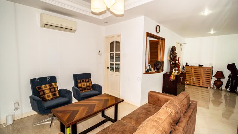 The Park Vale, 2 Park Vale, 3 Bedrooms, 1,410 sqft, Condominium For Rent, by Ariel Soeigiarto, 500231395 - Living Room - PropertyGuru.com.sg