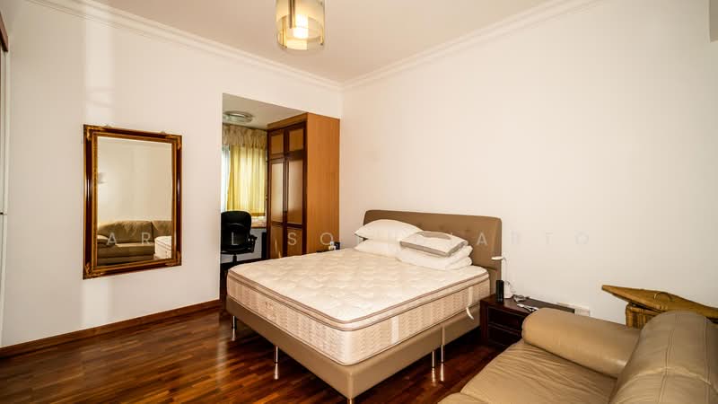 The Park Vale, 2 Park Vale, 3 Bedrooms, 1,410 sqft, Condominium For Rent, by Ariel Soeigiarto, 500231395 - Master bedroom - PropertyGuru.com.sg