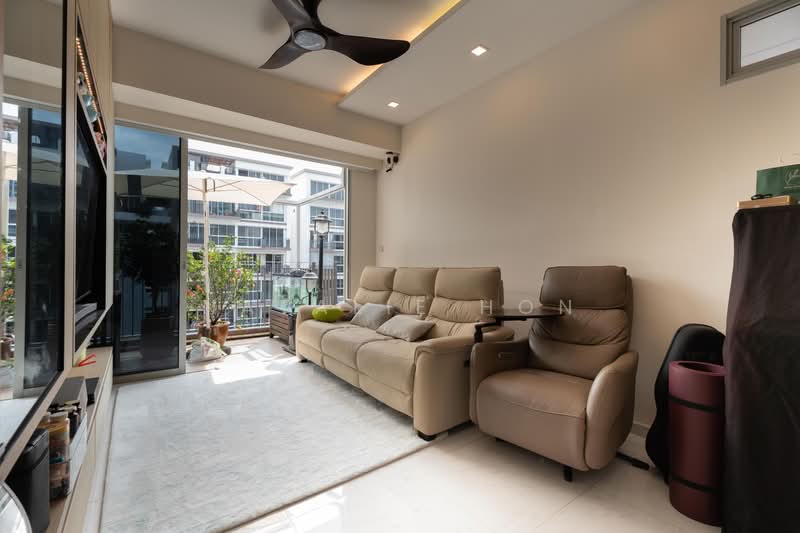 CityLife @ Tampines, , 3 Bedrooms, 1,259 sqft, Condominium For Sale, by Natalie Hon, 500231414 - Living Room - PropertyGuru.com.sg