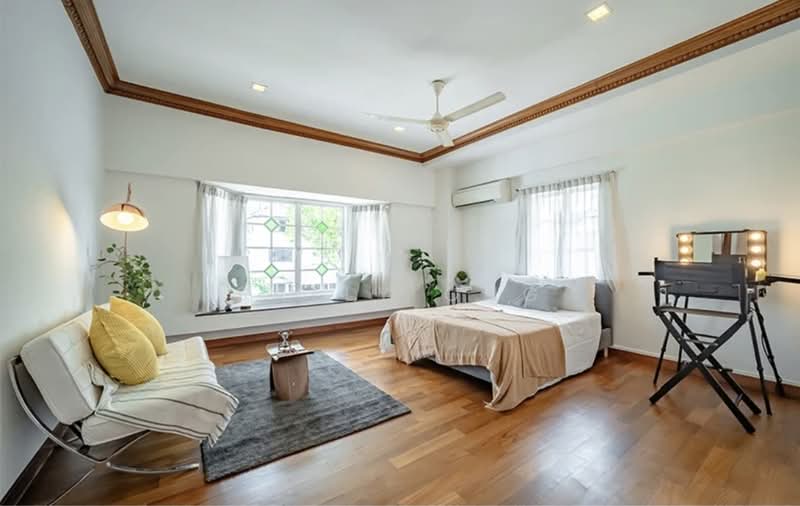 Gentle Villas, Gentle Drive, 5 Bedrooms, 2,900 sqft, Semi-Detached House For Sale, by Sally Ong, 500231416 - Bedroom - PropertyGuru.com.sg
