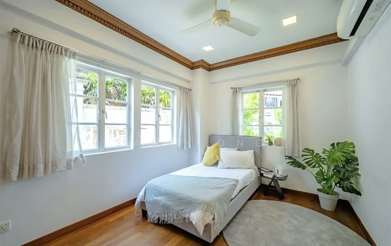 Gentle Villas, Gentle Drive, 5 Bedrooms, 2,900 sqft, Semi-Detached House For Sale, by Sally Ong, 500231416 - Bedroom - PropertyGuru.com.sg
