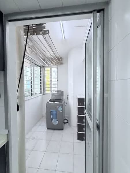 307C Ang Mo Kio Avenue 1, 307C Ang Mo Kio Avenue 1, 3 Bedrooms, 947 sqft, HDB Flat For Rent, by Anthea Yeo 杨丽娇, 500231420 - Balcony - PropertyGuru.com.sg