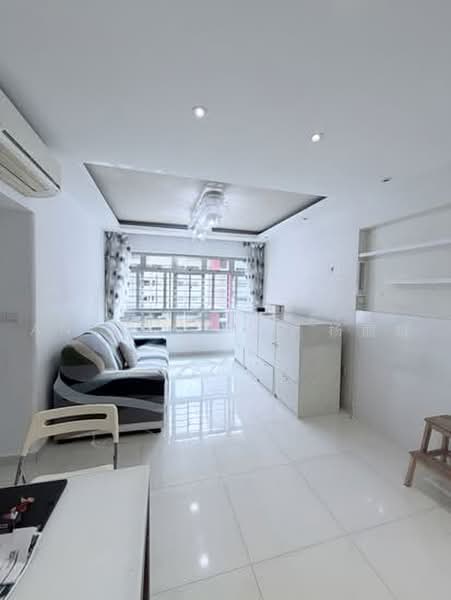 307C Ang Mo Kio Avenue 1, 307C Ang Mo Kio Avenue 1, 3 Bedrooms, 947 sqft, HDB Flat For Rent, by Anthea Yeo 杨丽娇, 500231420 - Living Room - PropertyGuru.com.sg
