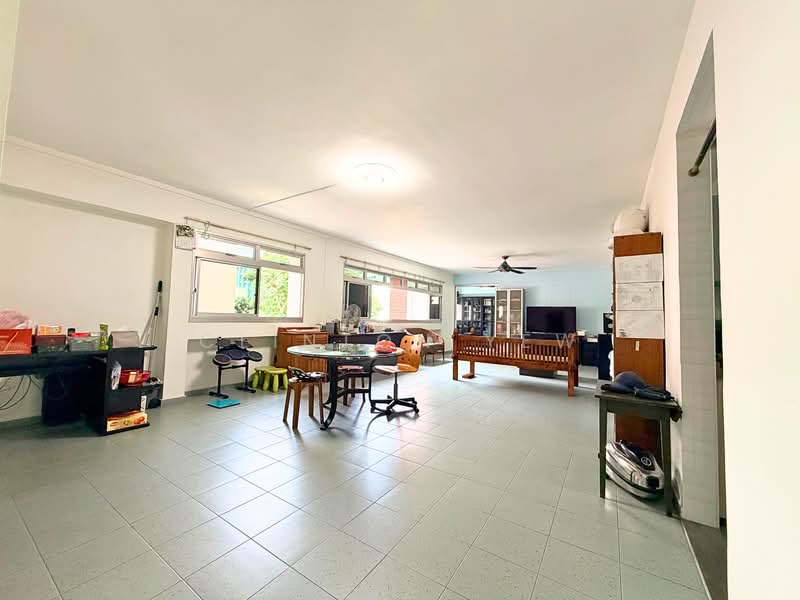 557 Choa Chu Kang North 6, 557 Choa Chu Kang North 6, 4 Bedrooms, 1,572 sqft, HDB Flat For Sale, by Clinton Yew, 500231423 - Living/Dining Room - PropertyGuru.com.sg