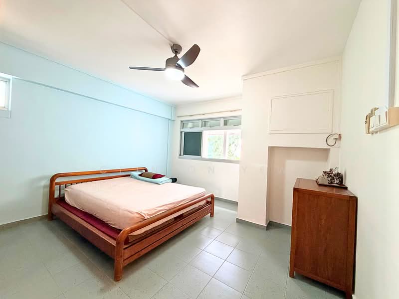 557 Choa Chu Kang North 6, 557 Choa Chu Kang North 6, 4 Bedrooms, 1,572 sqft, HDB Flat For Sale, by Clinton Yew, 500231423 - Master Bedroom - PropertyGuru.com.sg